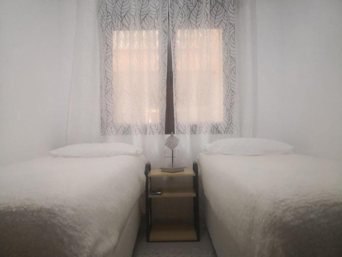 Apartment To Rent In Costa Blanca Torrevieja Buitenkant foto