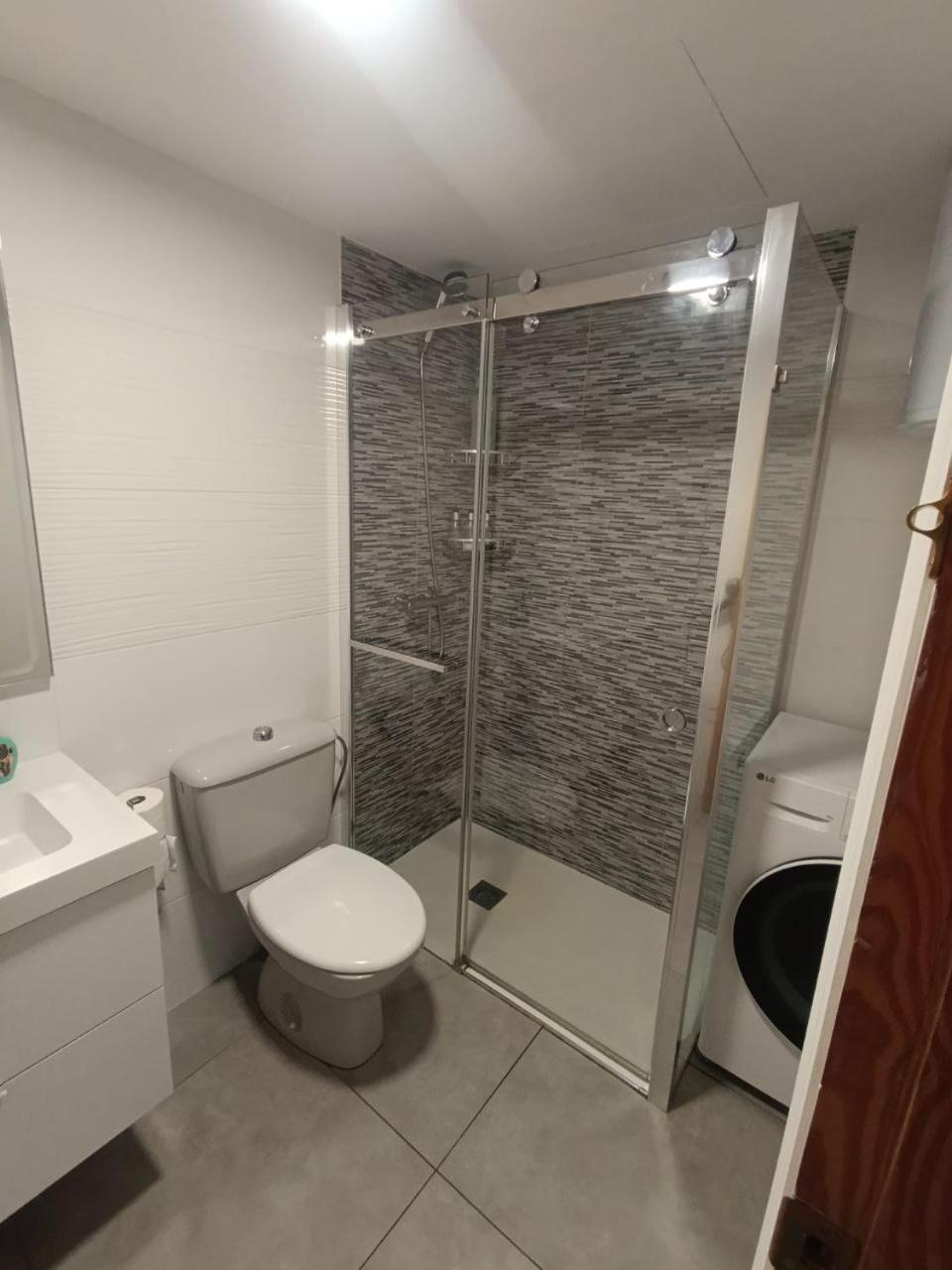 Apartment To Rent In Costa Blanca Torrevieja Buitenkant foto