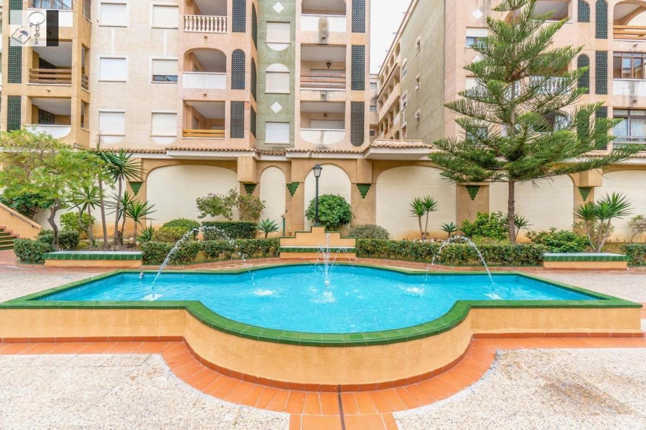 Apartment To Rent In Costa Blanca Torrevieja Buitenkant foto